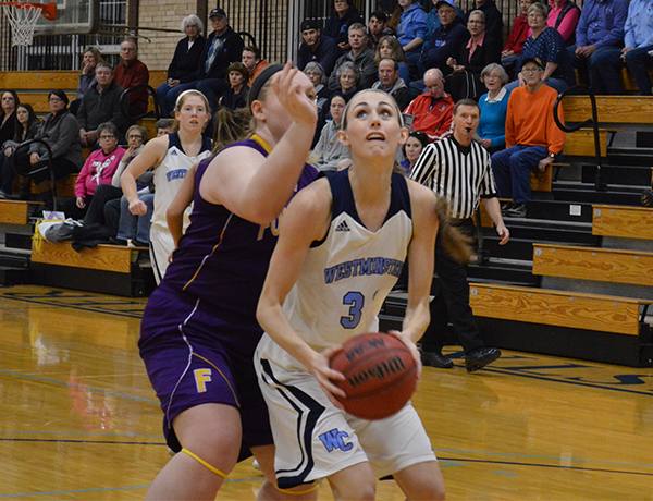 Blue Jays Roll Into Ninth Consecutive Win with 90-72 Victory  over Fontbonne