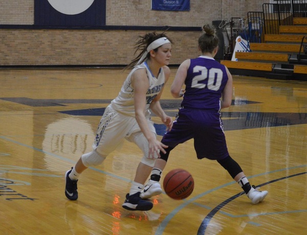 Two Double-Doubles Lead Westminster Women's Basketball Over Fontbonne