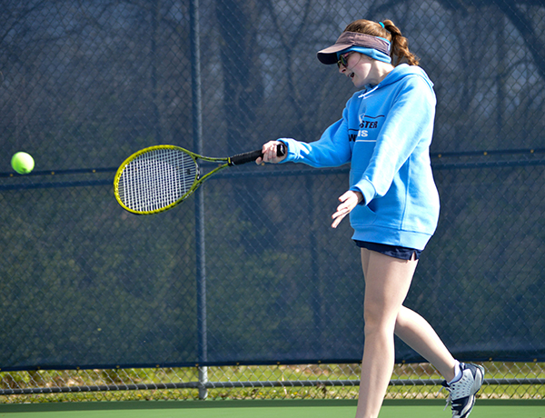 Women's Tennis Remains Undefeated in Conference with 8-1 Win
