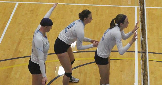 Westminster Volleyball Remains Undefeated in SLIAC