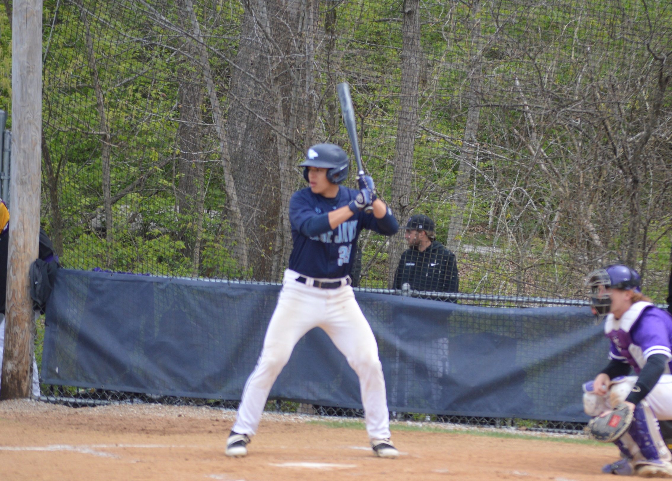 Steven Diaz went 4-7 on the day with two RBI's to help the Blue Jays to a double header split at Greenville University on Monday.