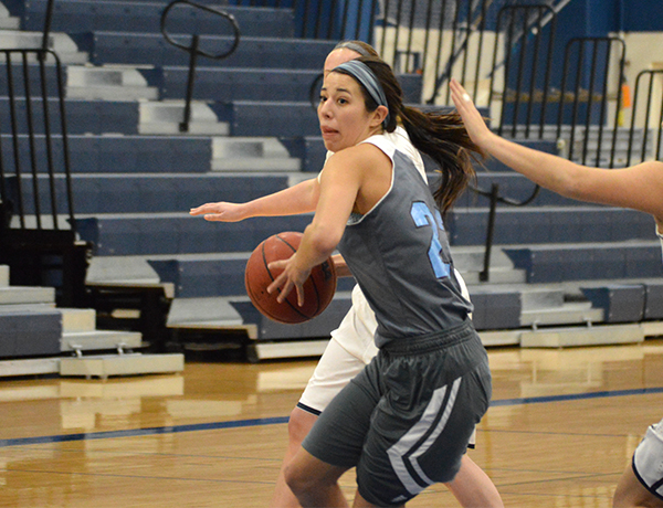 Blue Jays Knock Iowa Wesleyan Out of First with 62-49 Victory
