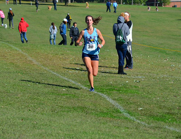 Women’s Cross Country Takes 1st At IC Invitational